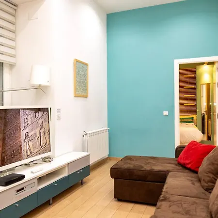 Apartment Modern And Spacious-2bedrooms 1bathroom-malasana Madrid