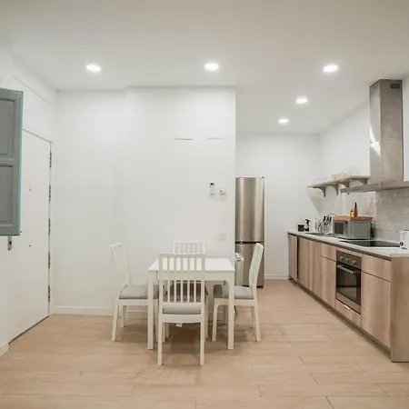 Modern Cozy -2bedrooms 1bathroom-delicias