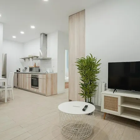 Modern Cozy -2bedrooms 1bathroom-delicias