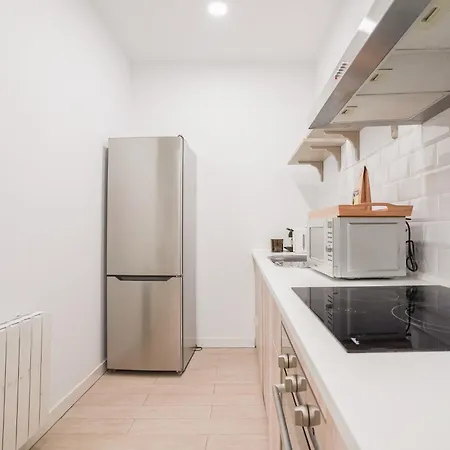 Modern Cozy -2bedrooms 1bathroom-delicias Apartment *