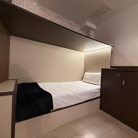 Hostel Tkh-rooms Mate Madrid