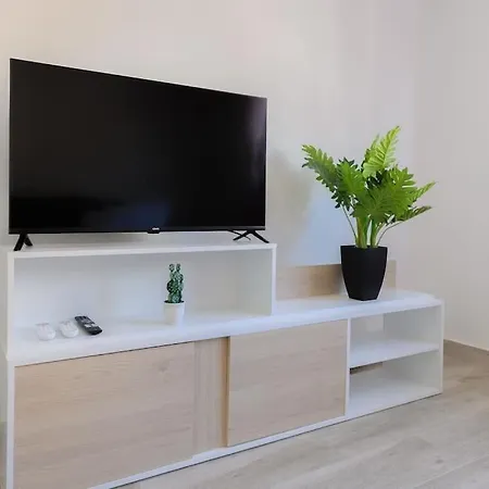Apartment For Acogedor Temporal De Un En Chamartin Mma323b *