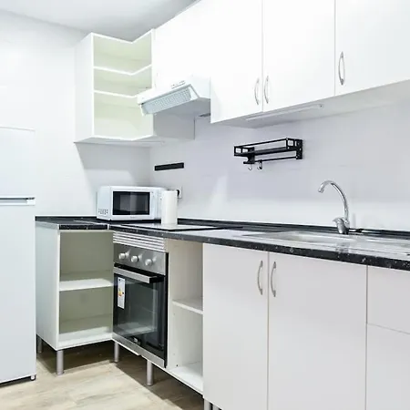 Apartment For Acogedor Temporal De Un En Chamartin Mma322a *