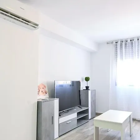 Apartment For Acogedor Temporal De Un En Chamartin Mma322a *