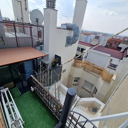 Estupendo Atico Triplex En Arapiles * Madrid