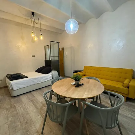 Ama Santa Ana Apartment Madrid