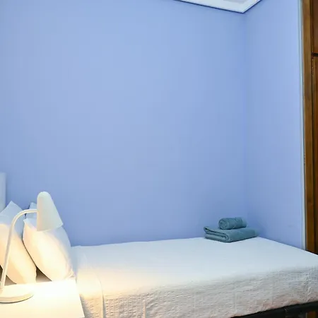 Apartment For Acogedora Vivienda Temporal De 2 En Chamberi Eca10