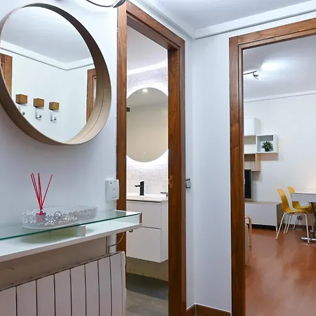 Apartment For Acogedora Vivienda Temporal De 2 En Chamberi Eca10