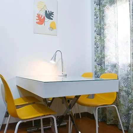 For Acogedora Vivienda Temporal De 2 En Chamberi Eca10 Madrid
