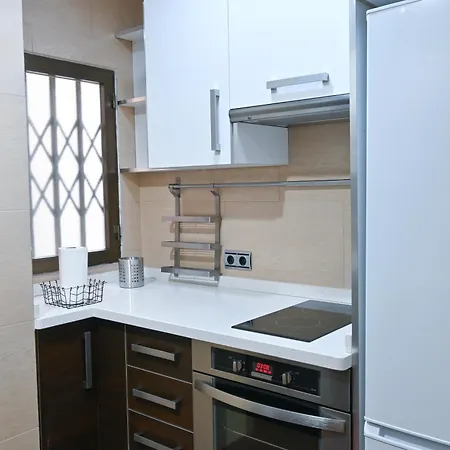 Apartment For Acogedora Vivienda Temporal De 2 En Chamberi Eca10