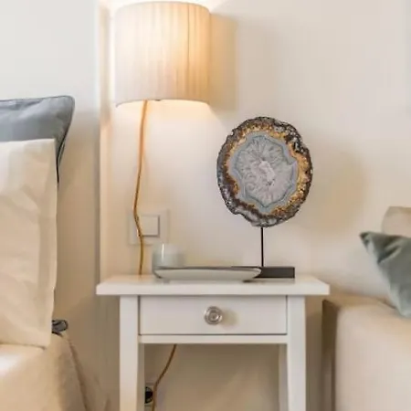 Apartment 1 Step To Retiro Park And Gran Via-prado Museum *