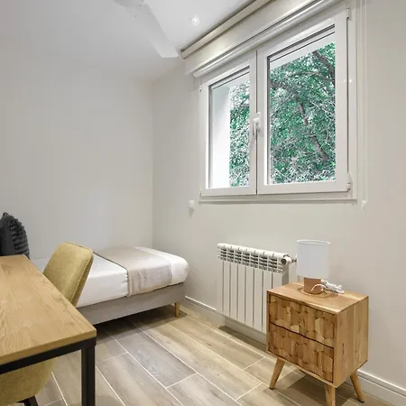 Dobo Homes - Sv19 * Madrid