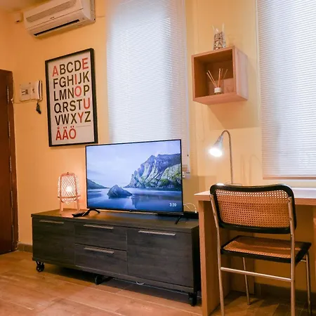 For Encantadora Vivienda Temporal A Pocos Minutos Del Metro Lavapies Zui33