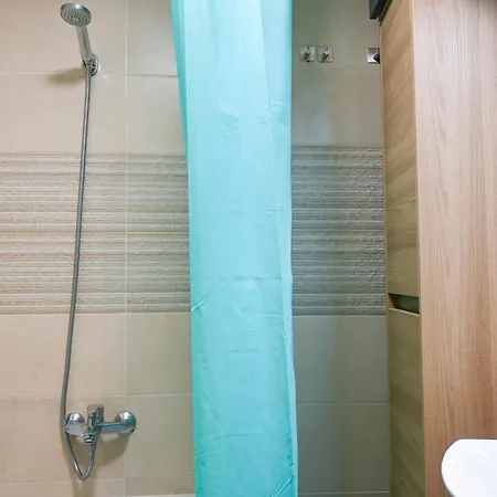 For Encantadora Vivienda Temporal A Pocos Minutos Del Metro Lavapies Zui33