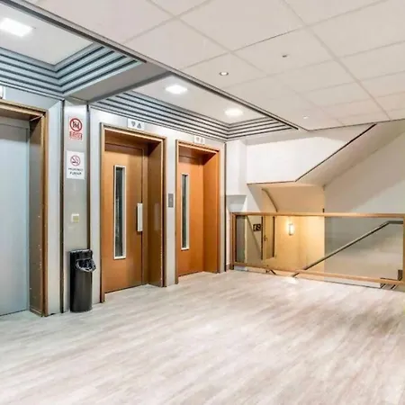 Serrano Retiro Parkplaza De Cibeles Apartamento *