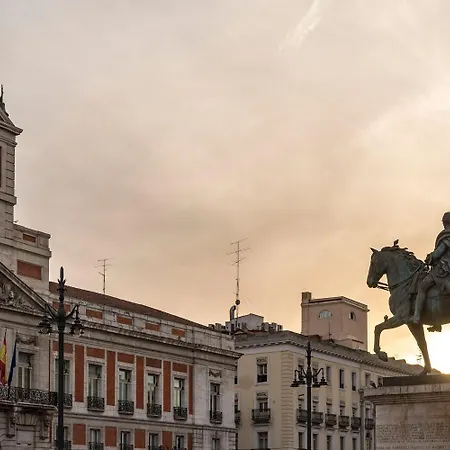 Wanderlust Sol Apartment Madrid