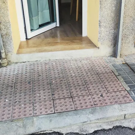 Entero Junto A Cuatro Caminos Con Licencia Del Ayto De Madrid