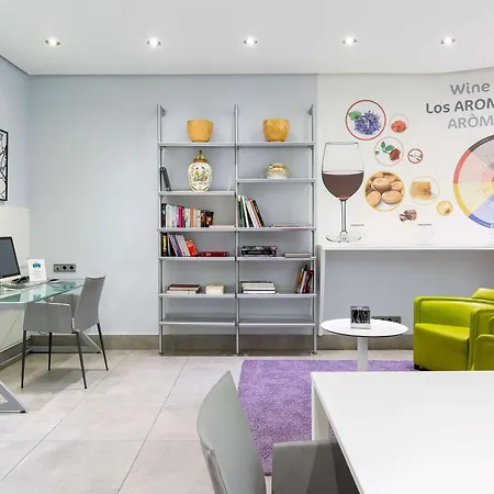 Ξενοδοχείο Ibis Styles Prado 3*