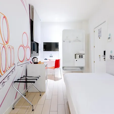Ξενοδοχείο Ibis Styles Prado 3*