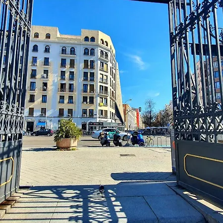Retiro Park Apartment *