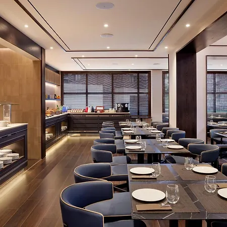 Claridge Ξενοδοχείο 4*