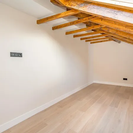 Apartamento Gran Via Xv 4br 4bh