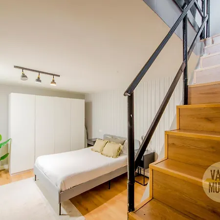 Modern & Cool Interior Design A 20 Metros Del Retiro E1 Madrid