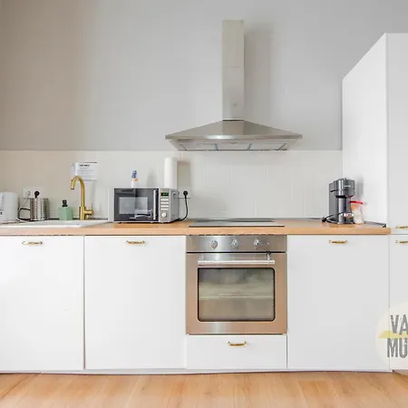 Modern & Cool Interior Design A 20 Metros Del Retiro E1 * Madrid