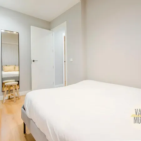 Modern & Cool Interior Design A 20 Metros Del Retiro E1 Appartement