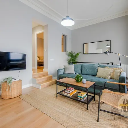 Appartement Modern & Cool Interior Design A 20 Metros Del Retiro E1 *