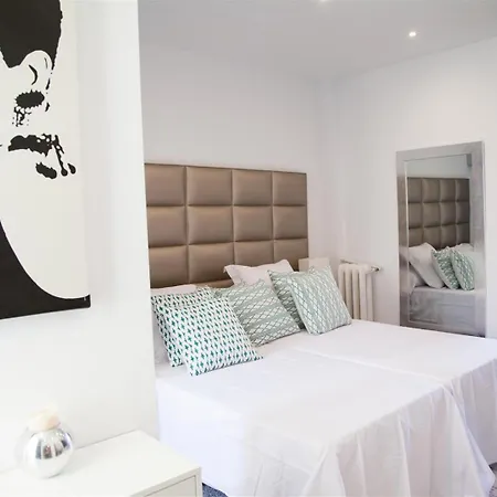Apartment - Solo Adultos Madrid