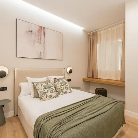 Centro Xxi Calle Principe 3br 3bh Madrid
