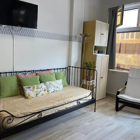 Estudio Acogedor Muy Coqueto * Madrid