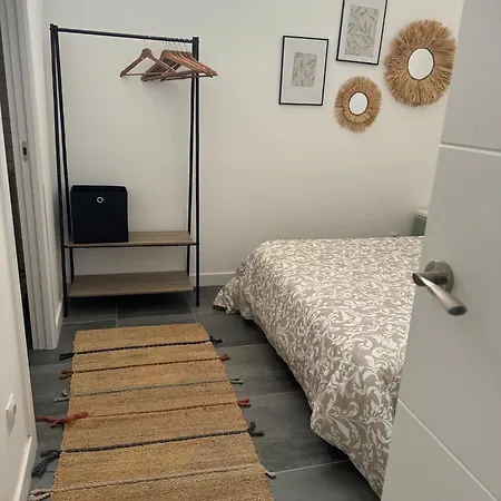 Bonito En Apartment Madrid