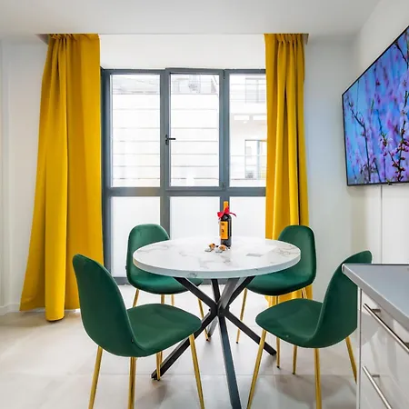 Lemon & Bernabeu Aparthotel