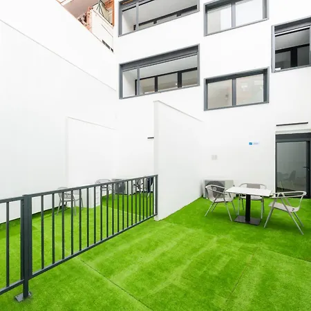Aparthotel Lemon & Bernabeu