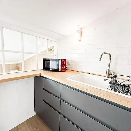 Apartment Charming Penthouse In Madrid-centro - Oso Madrid