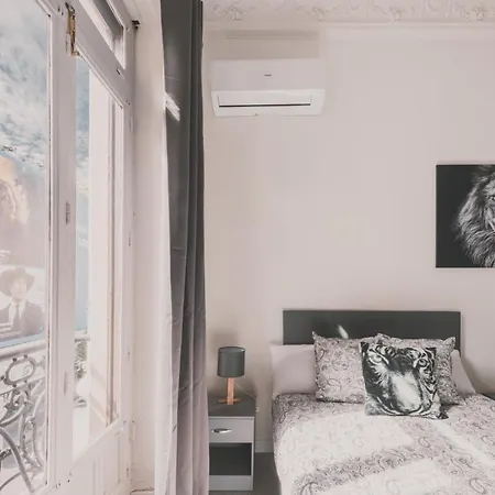 Amplio Piso De 7 Habs, 4 Banos Sobre Calle Gran Via Appartement *
