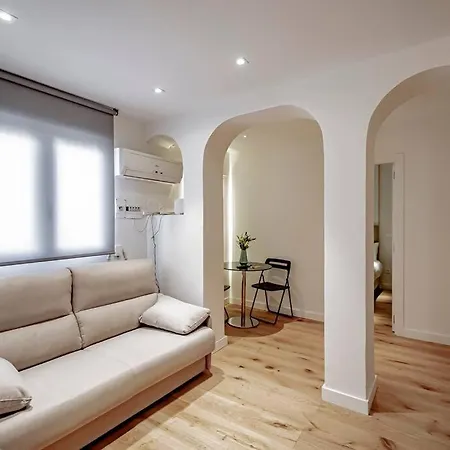 Apartment New Modern Malasana - Chueca 5 Pax