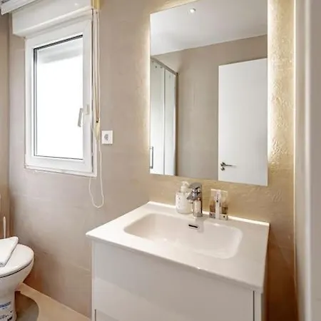 New Modern Malasana - Chueca 5 Pax Madrid