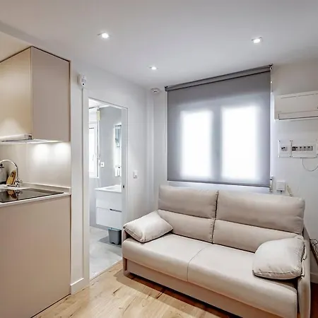 New Modern Malasana - Chueca 5 Pax Apartment