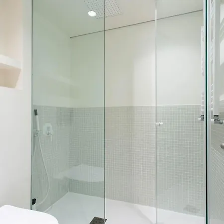 #5 New Duplex 2 Bedroom Flat In City Center Apartment *