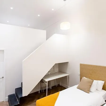 #5 New Duplex 2 Bedroom Flat In City Center