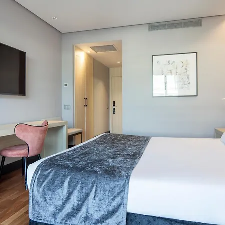 일루니온 알칼라 노르테 호텔 4*