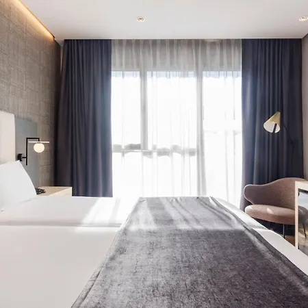 Ilunion Alcala Norte Hotel 4*