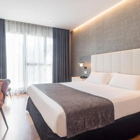 Hotel Ilunion Alcala Norte 4*