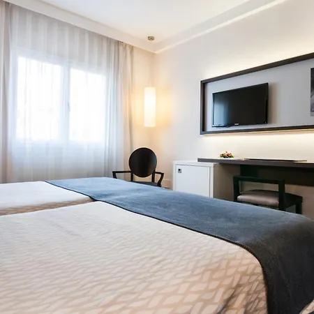Hotel Gran Versalles 4*