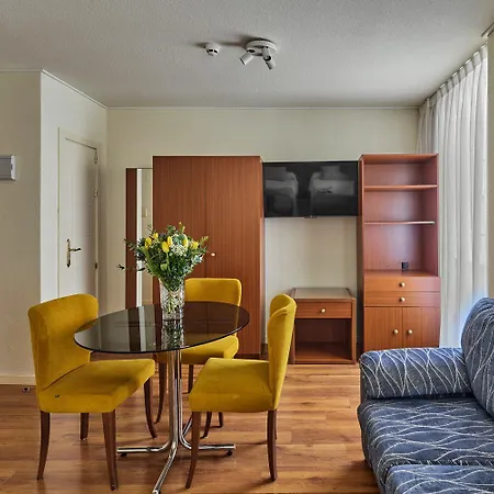 Aparthotel Juan Bravo