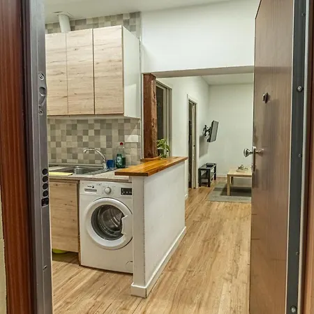 New Flat , Modern , Wifi, 10min Sol, 5 Reina Sofia