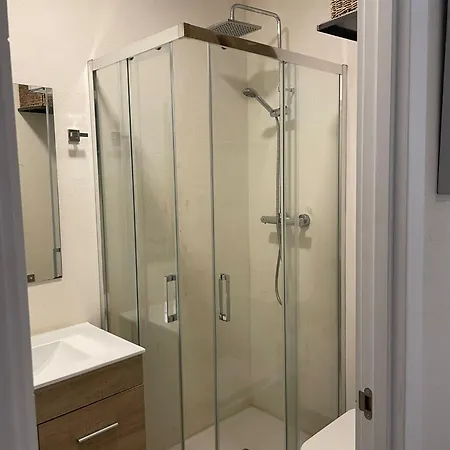 7 Beds, 3bedr, Centro, Sol, Gran Via, Metro Noviciado, Callao Madrid